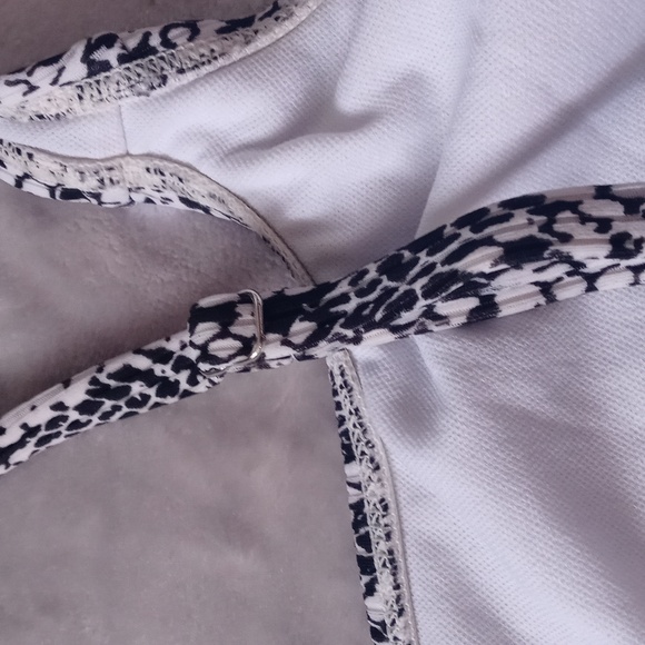 Snake Print Bikini - Picture 5 of 6